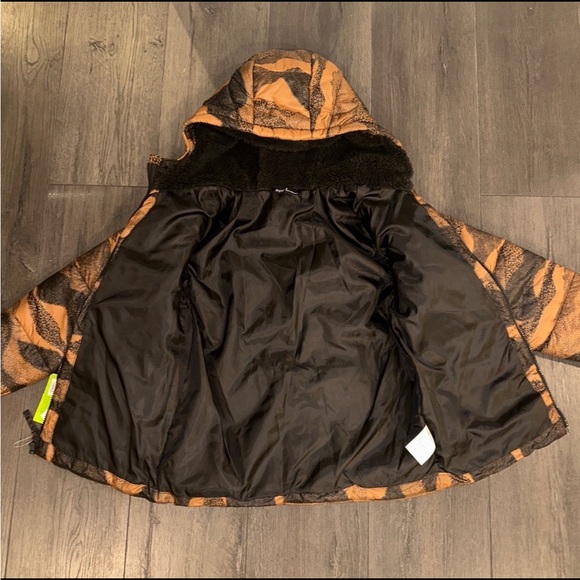 NWT Boys Winter Jacket - Picture 2 of 4